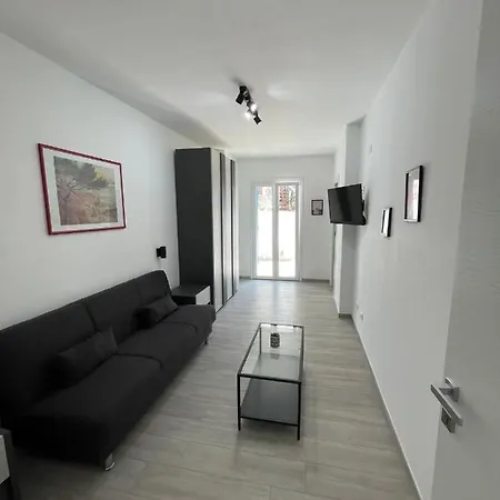 Apartment Leone Sperlonga